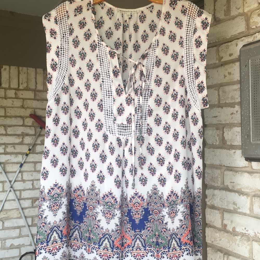 Daniel Rainn short sleeve blouse
